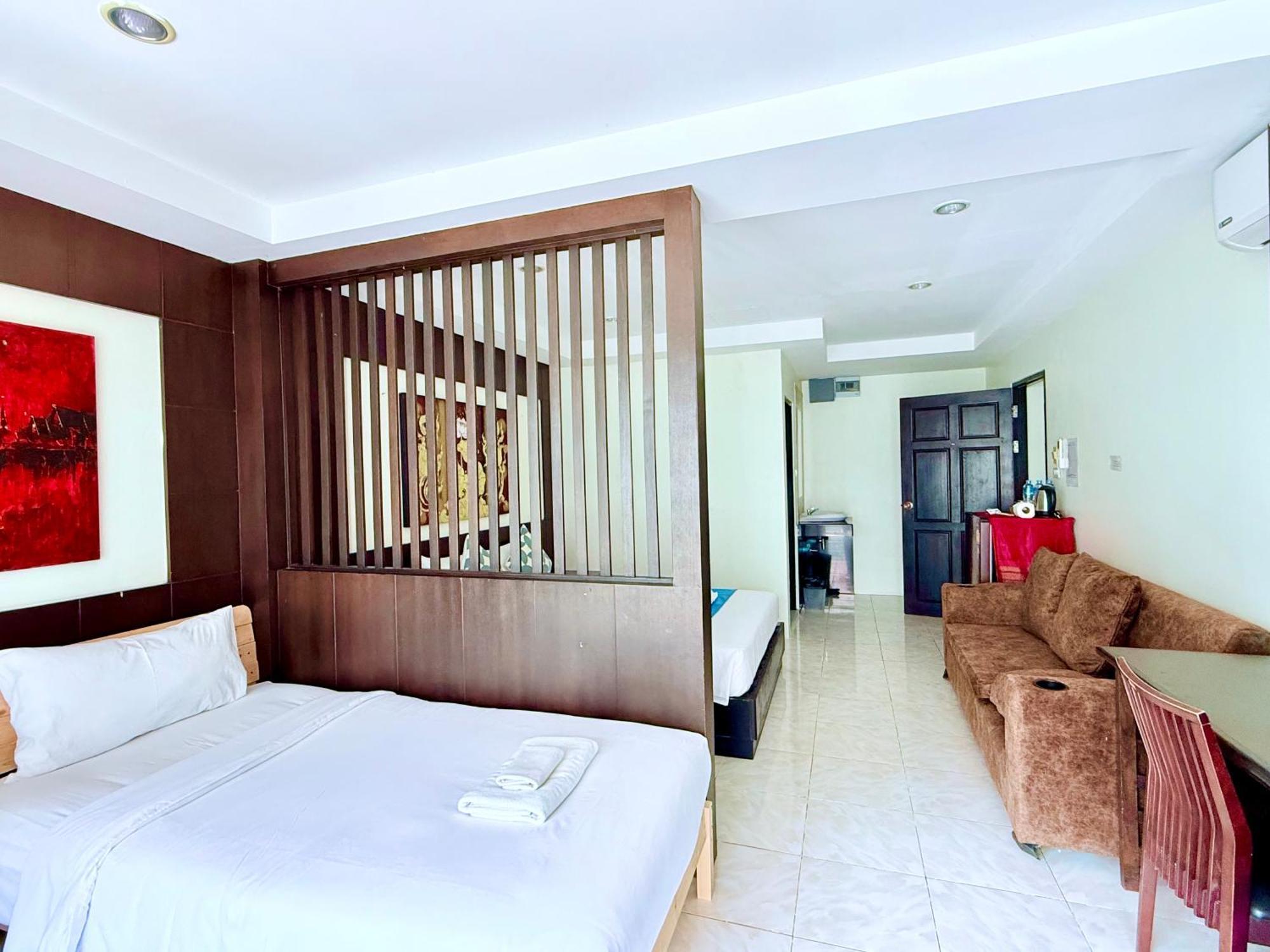 Patong Thai Classic House מראה חיצוני תמונה